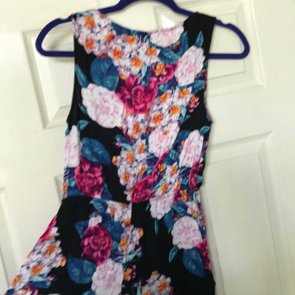 Floral romper - Picture 4 of 5